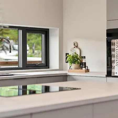In * Stryn